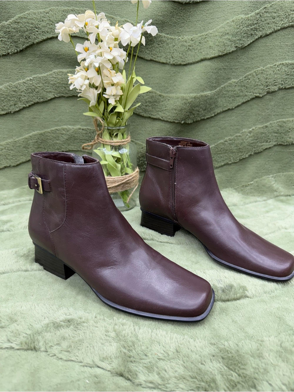 Villager ankle boots